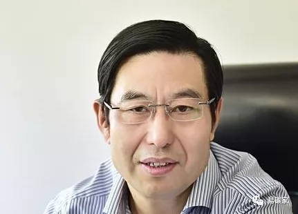 以服務“雙碳”為目標 加快完善綠色金融發展體系