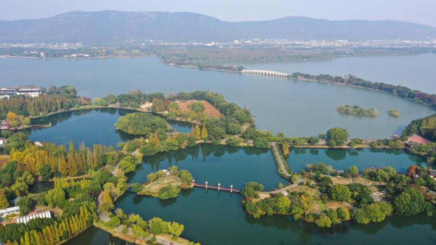 為共建清潔美麗世界作出更大貢獻——習(xí)近平總書記在首個全國生態(tài)日之際作出的重要指示