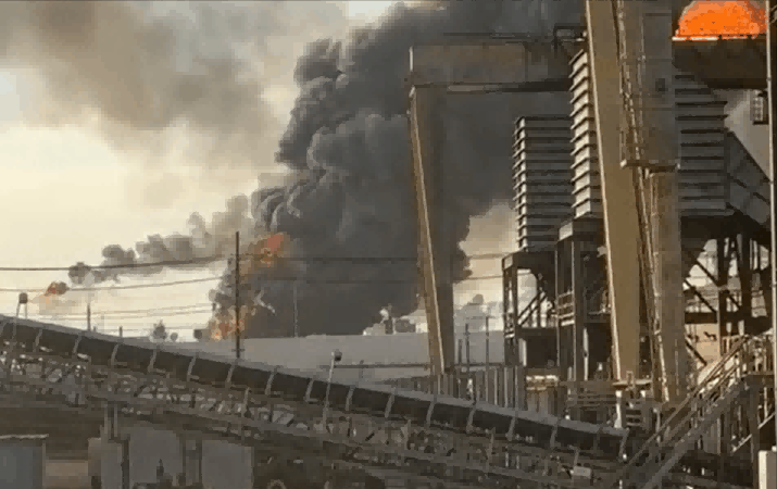 美國(guó)得州一煉油廠(chǎng)發(fā)生爆炸:每日產(chǎn)能38萬(wàn)桶